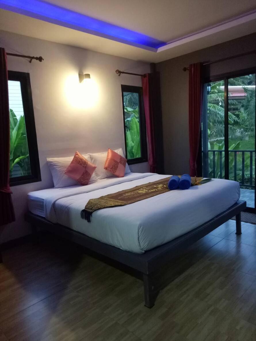 Baan Reenaa Lanta Ko Lanta Dış mekan fotoğraf
