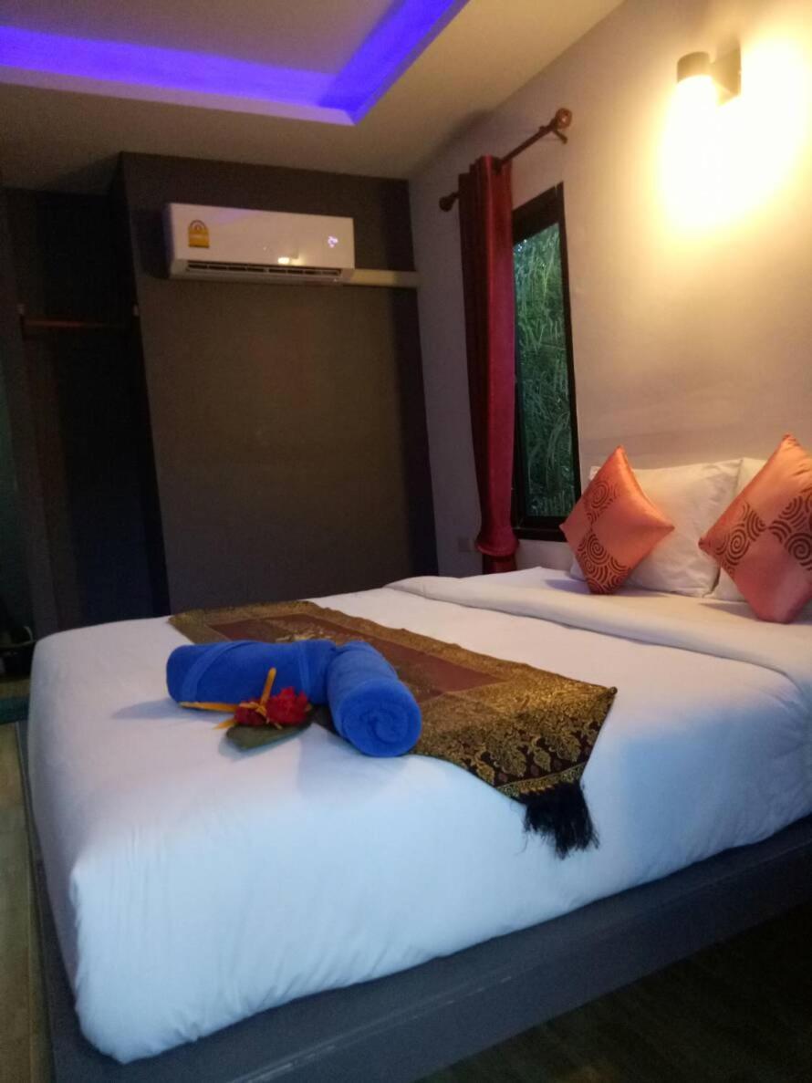 Baan Reenaa Lanta Ko Lanta Dış mekan fotoğraf