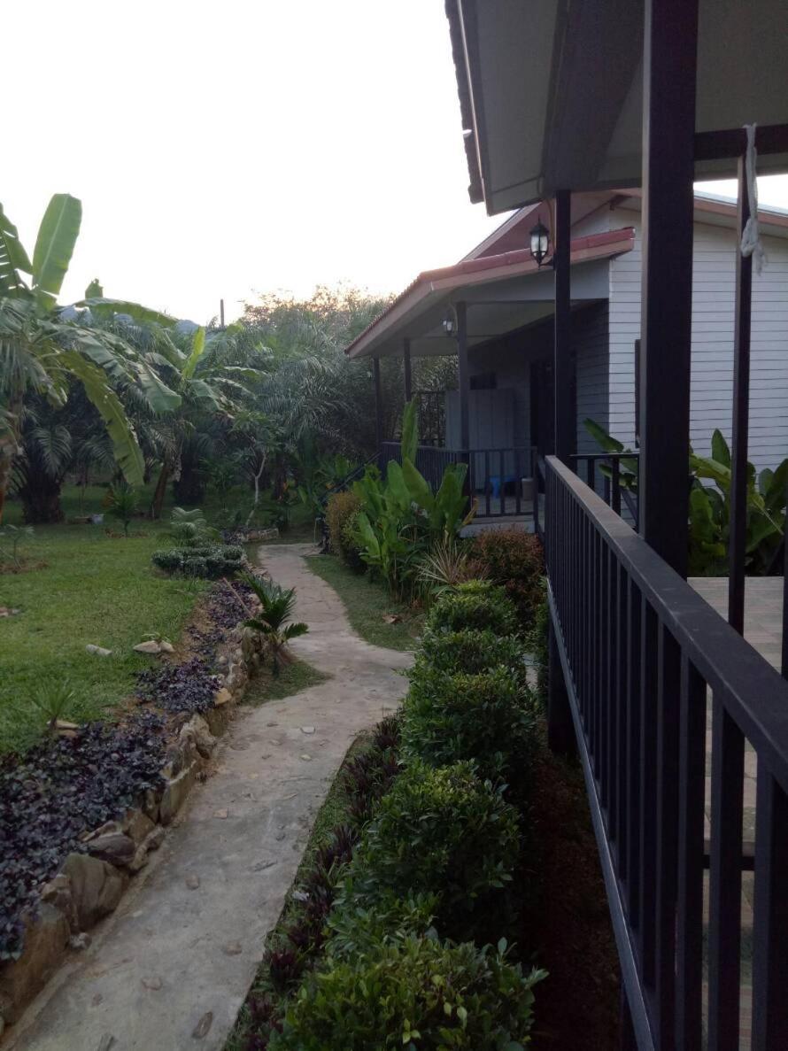Baan Reenaa Lanta Ko Lanta Dış mekan fotoğraf